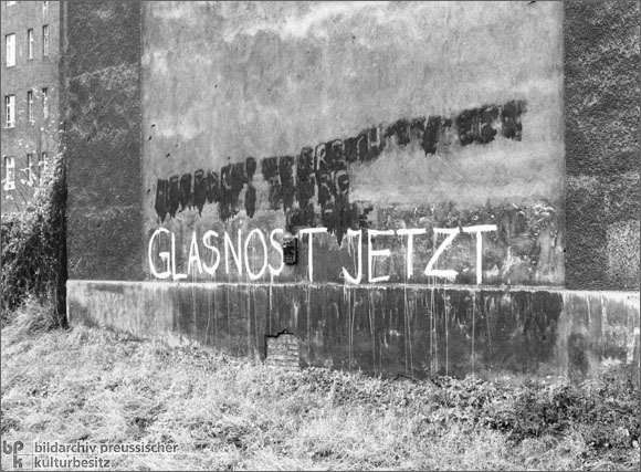 Glasnost Now (October 1989)